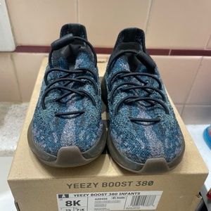Yeezy boost 380